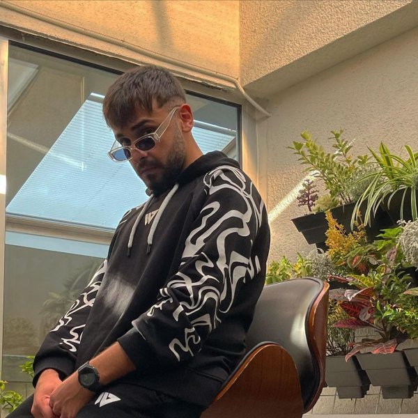 Sefo ismiyle tanınan Seyfullah Sağır'ın Instagram kareleri