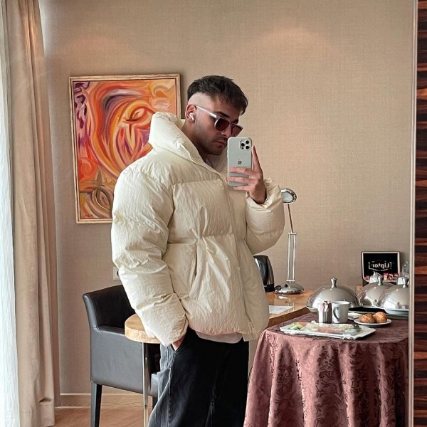 Sefo ismiyle tanınan Seyfullah Sağır'ın Instagram kareleri