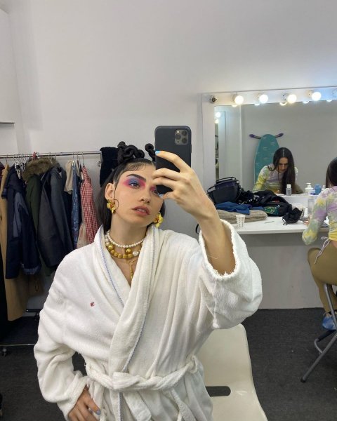 Yeni neslin yetenekli oyuncusu: Hazar Ergüçlü