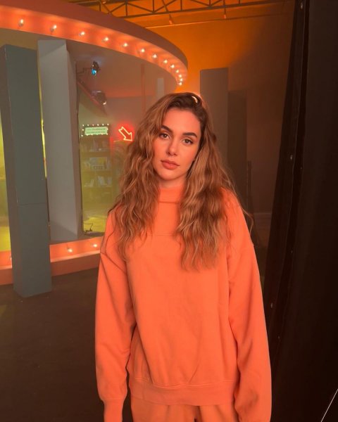 Son günlerde tartışmalarıyla gündem olan Berfu Yenenler