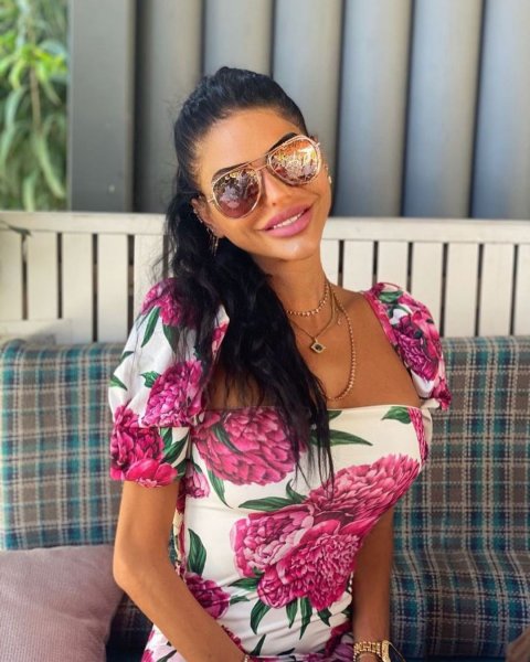 Sosyetik güzel Süreyya Yalçın 37 yaşına girdi 