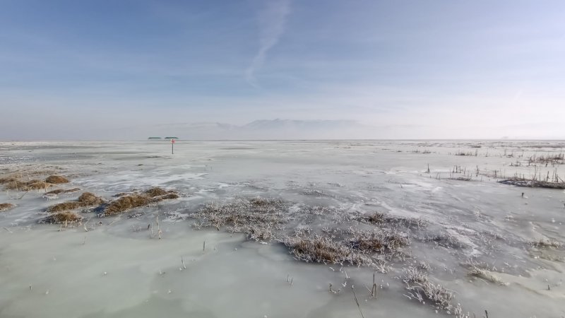 Erzurum'da nehirler buz kesti