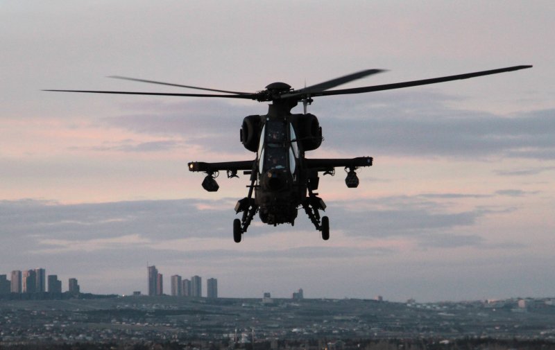 Türk havacılığına kazandırılan pilotların eğitimleri