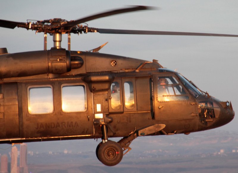 Türk havacılığına kazandırılan pilotların eğitimleri