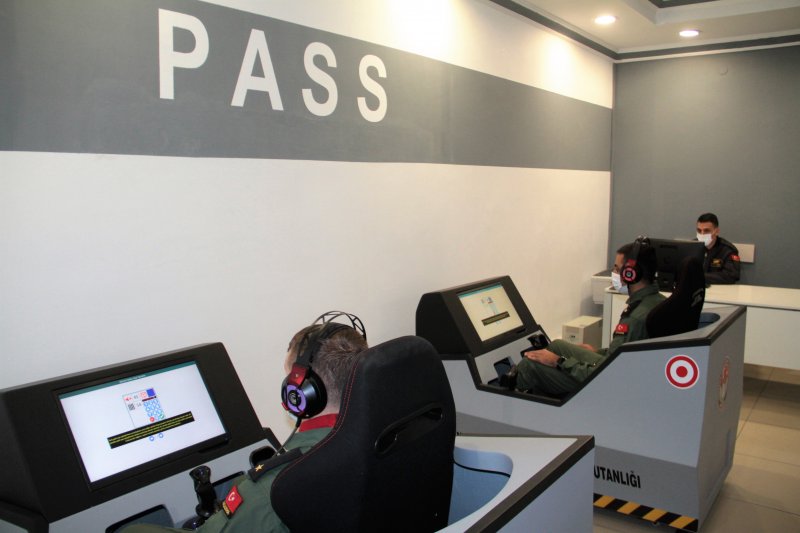 Türk havacılığına kazandırılan pilotların eğitimleri