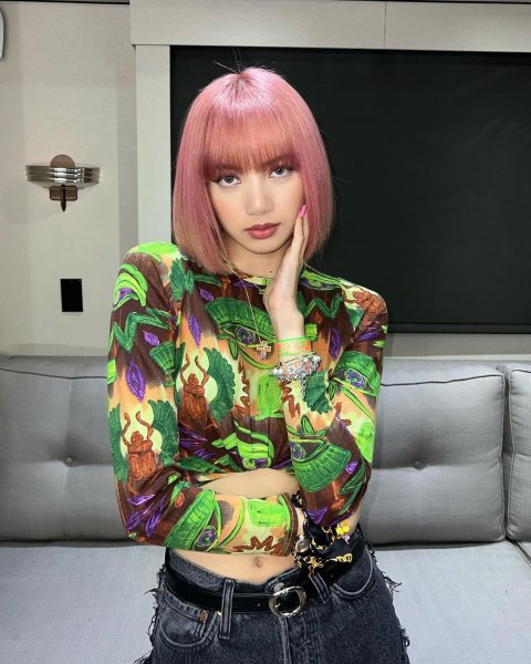Sosyal medyada K-pop yıldızları