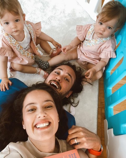 Pelin Akil ve Anıl Altan'ın mutlu evliliği