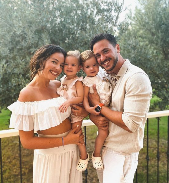 Pelin Akil ve Anıl Altan'ın mutlu evliliği