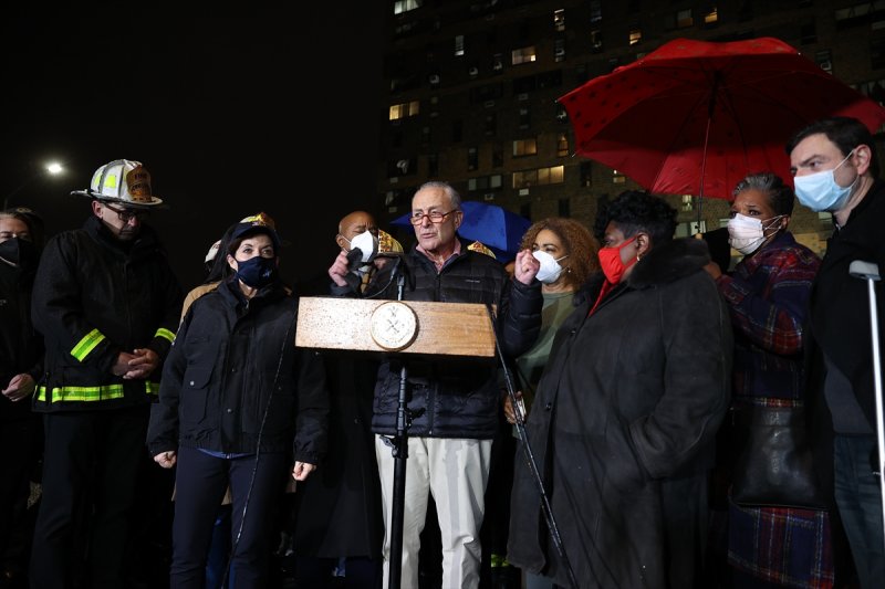 New York'ta yangın faciası: 9'u çocuk 19 kişi öldü