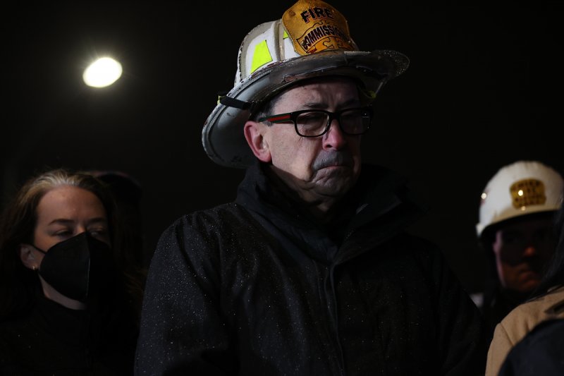 New York'ta yangın faciası: 9'u çocuk 19 kişi öldü