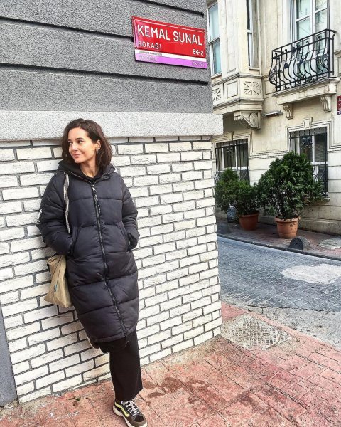 Özge Özpirinçci kızını paylaştı: Ünlülerin güncel paylaşımları