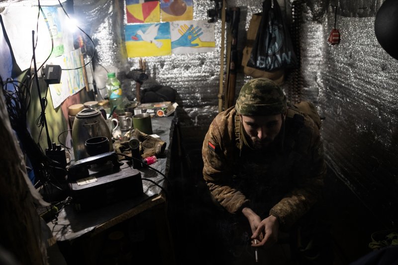 Zolote bölgesindeki Ukrayna askerleri