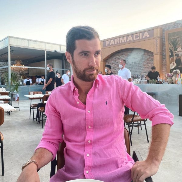 Koronavirüsten nasibini alan ünlüler