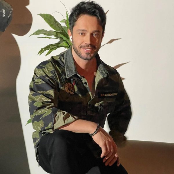 Koronavirüsten nasibini alan ünlüler