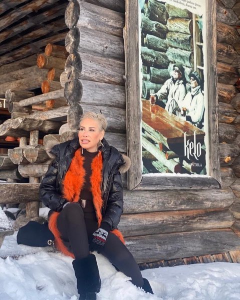 Koronavirüsten nasibini alan ünlüler