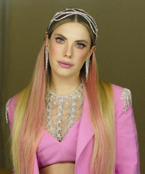 Koronavirüsten nasibini alan ünlüler