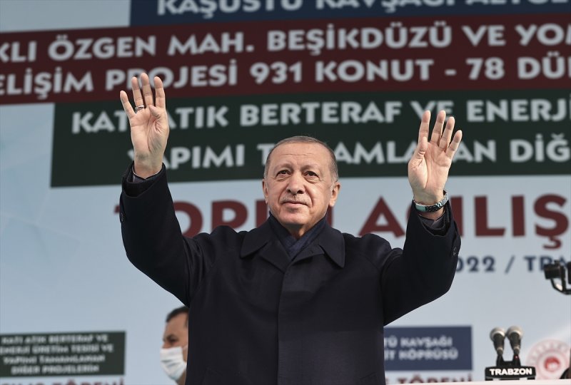 Cumhurbaşkanı Erdoğan Trabzon'da toplu açılış törenine katıldı