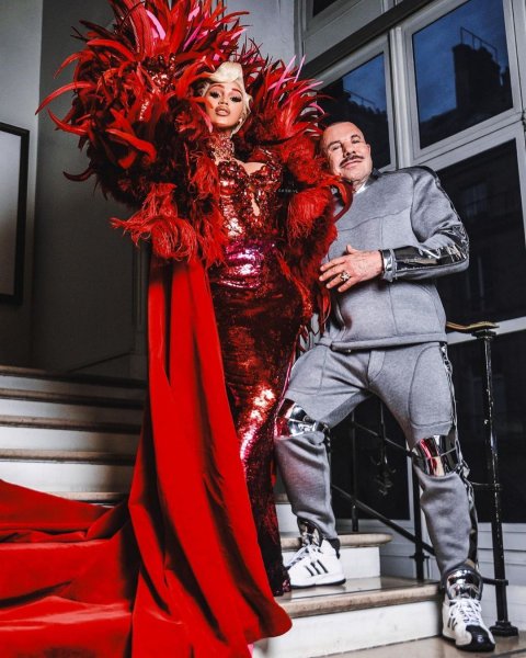 Rapçi Cardi B'nin sosyal medya paylaşımları