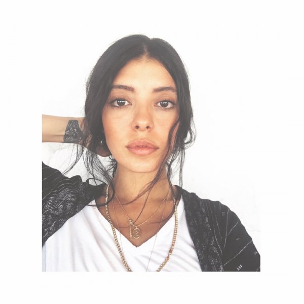 Dizilerin özgür ruhlu kızı Selin Şekerci'nin sosyal medya kareleri