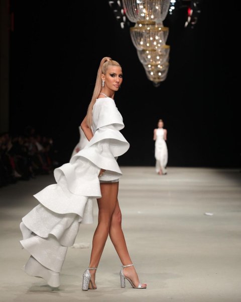 Ünlülerin ayakkabı numaraları