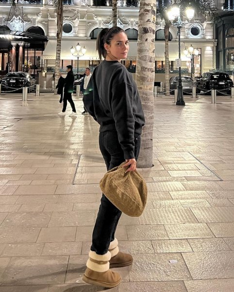 Buse Varol'un en beğenilen Instagram paylaşımları