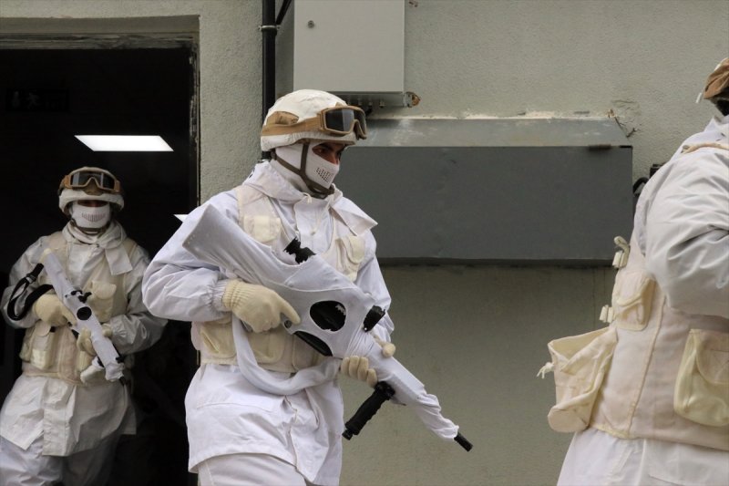 Fıratlar, karlı Munzur ve Mercan'ı teröristlere 'dar' ediyor