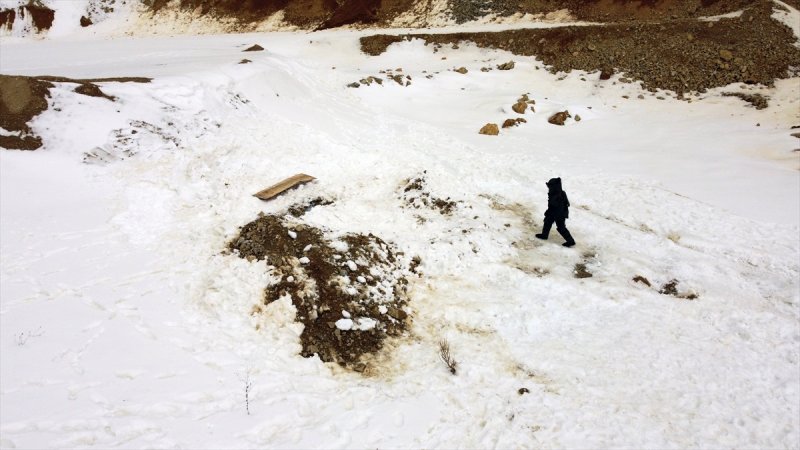 Fıratlar, karlı Munzur ve Mercan'ı teröristlere 'dar' ediyor