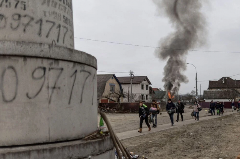 Çatışmaların arasında tahliye edilen Ukraynalıların kareleri