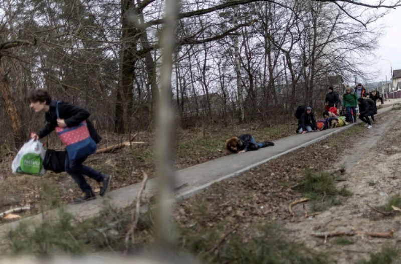 Çatışmaların arasında tahliye edilen Ukraynalıların kareleri