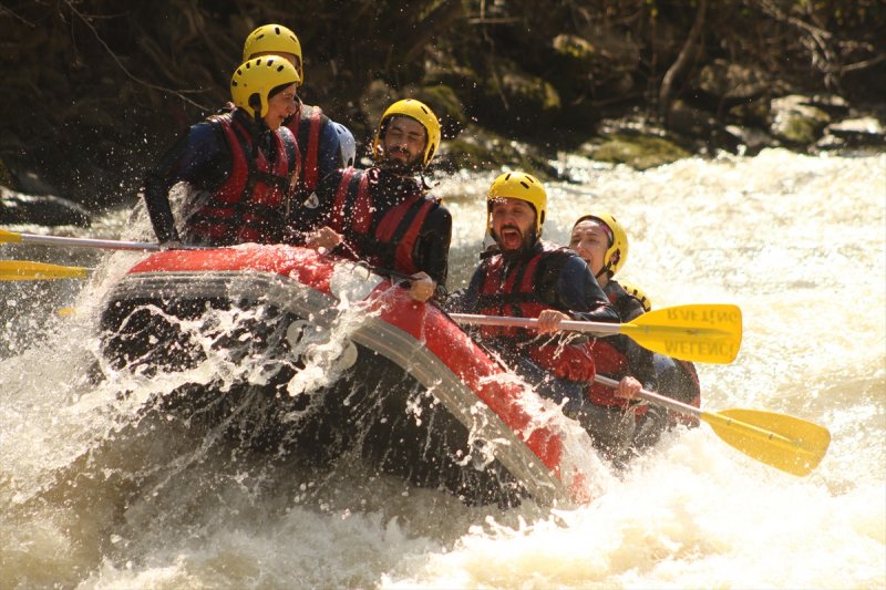 Melen Çayı'nda rafting sezonu başladı