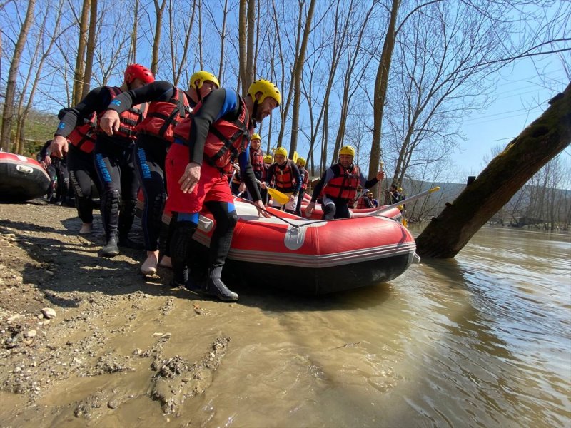 Melen Çayı'nda rafting sezonu başladı