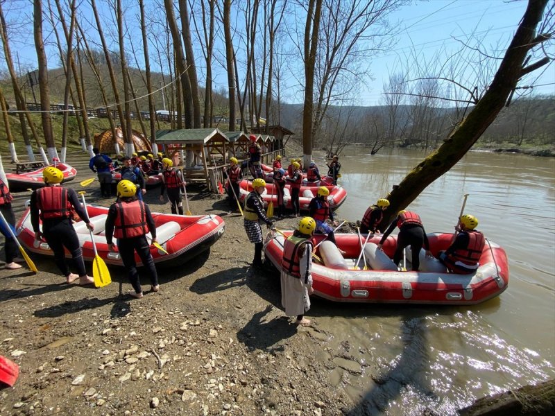 Melen Çayı'nda rafting sezonu başladı
