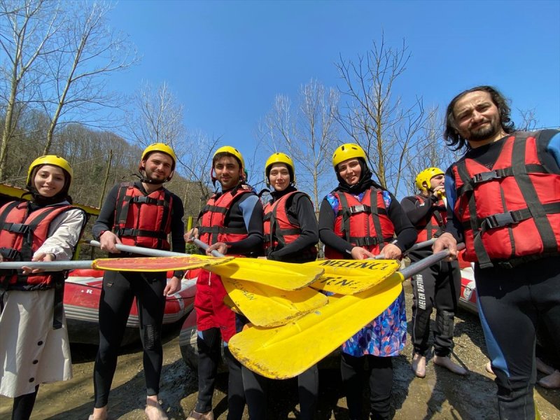 Melen Çayı'nda rafting sezonu başladı