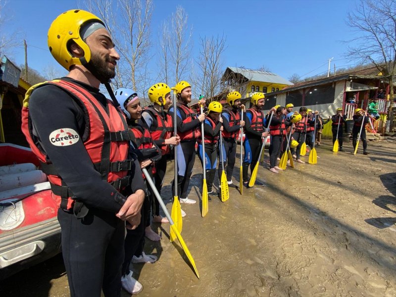Melen Çayı'nda rafting sezonu başladı