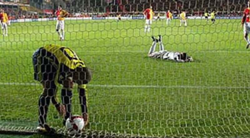 Fenerbahçe - Galatasaray derbilerinin unutulmazları
