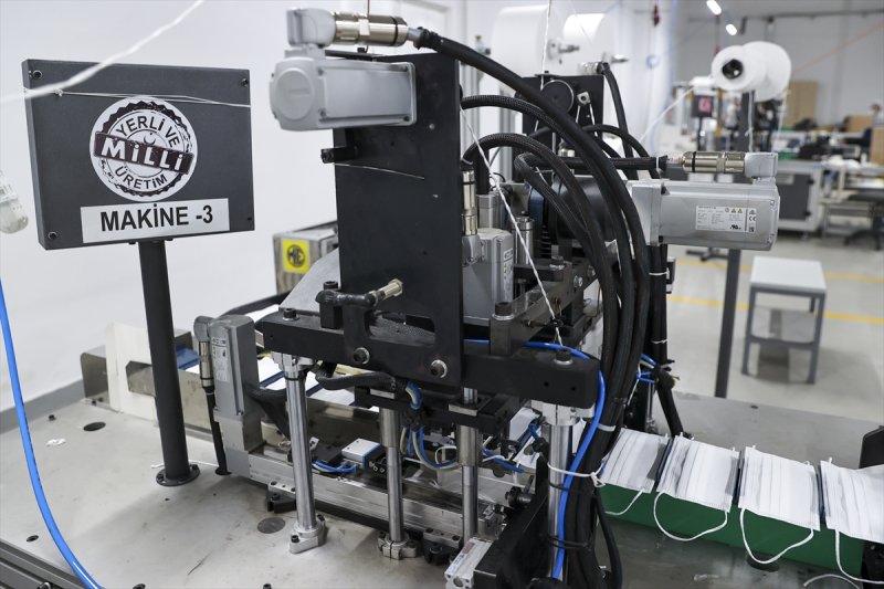 Kamuflajlı askeri elbiselerde Sıfır Atık dönemi