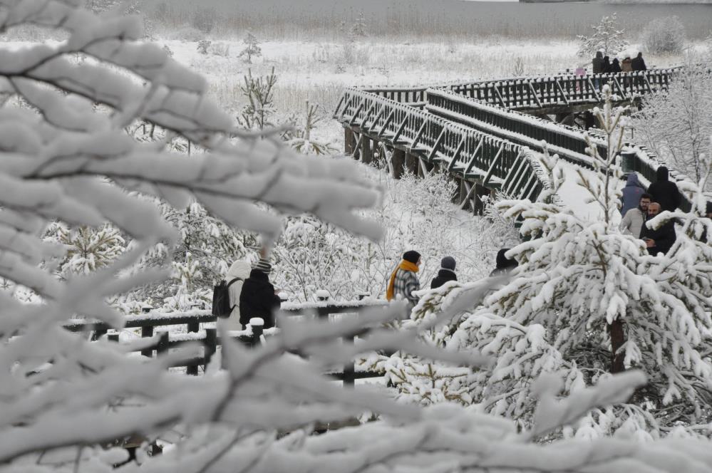 Abant Gölü'nden kar manzaraları