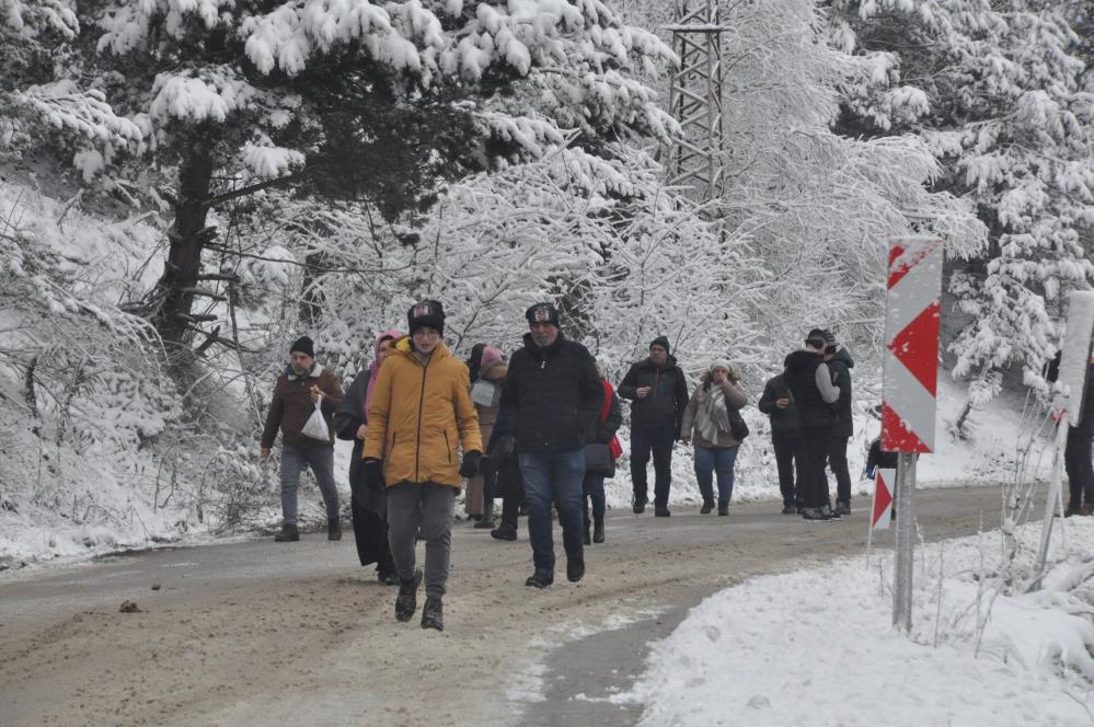 Abant Gölü'nden kar manzaraları