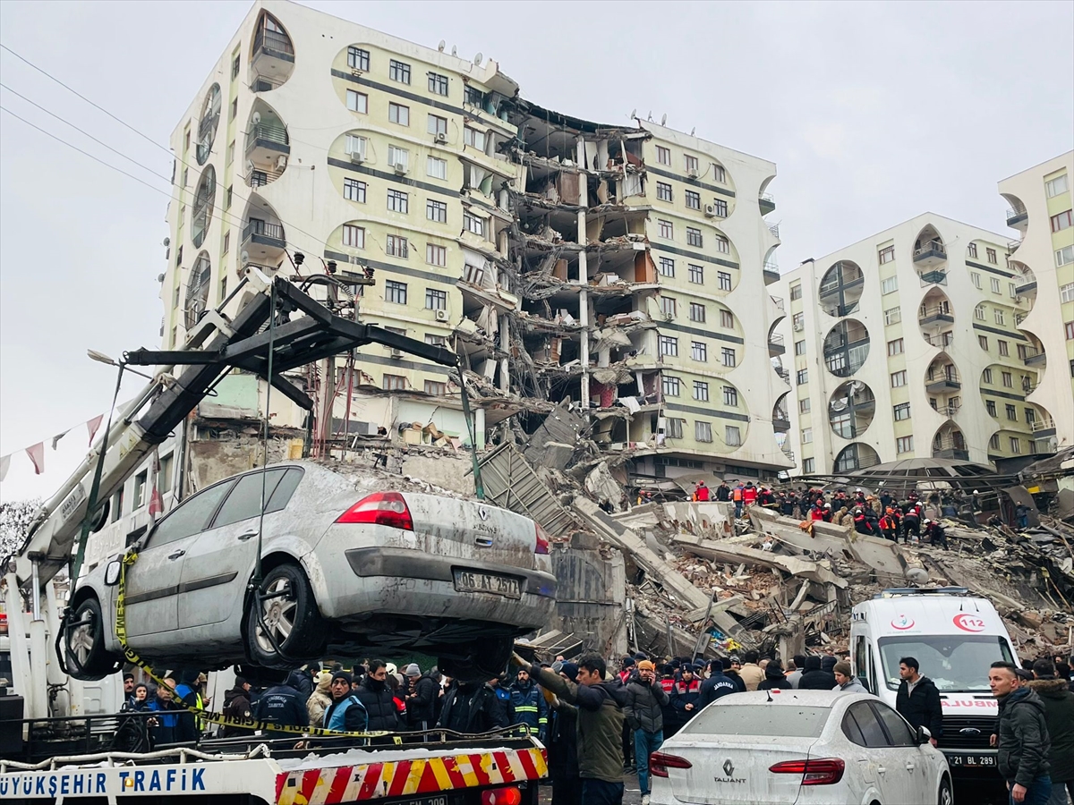 Kahramanmaraş, 7.7 şiddetindeki depremle sarsıldı