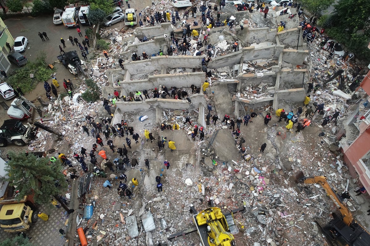 İstanbul'un kırmızı listesi! Mahalle mahalle deprem riski taşıyan ilçeler