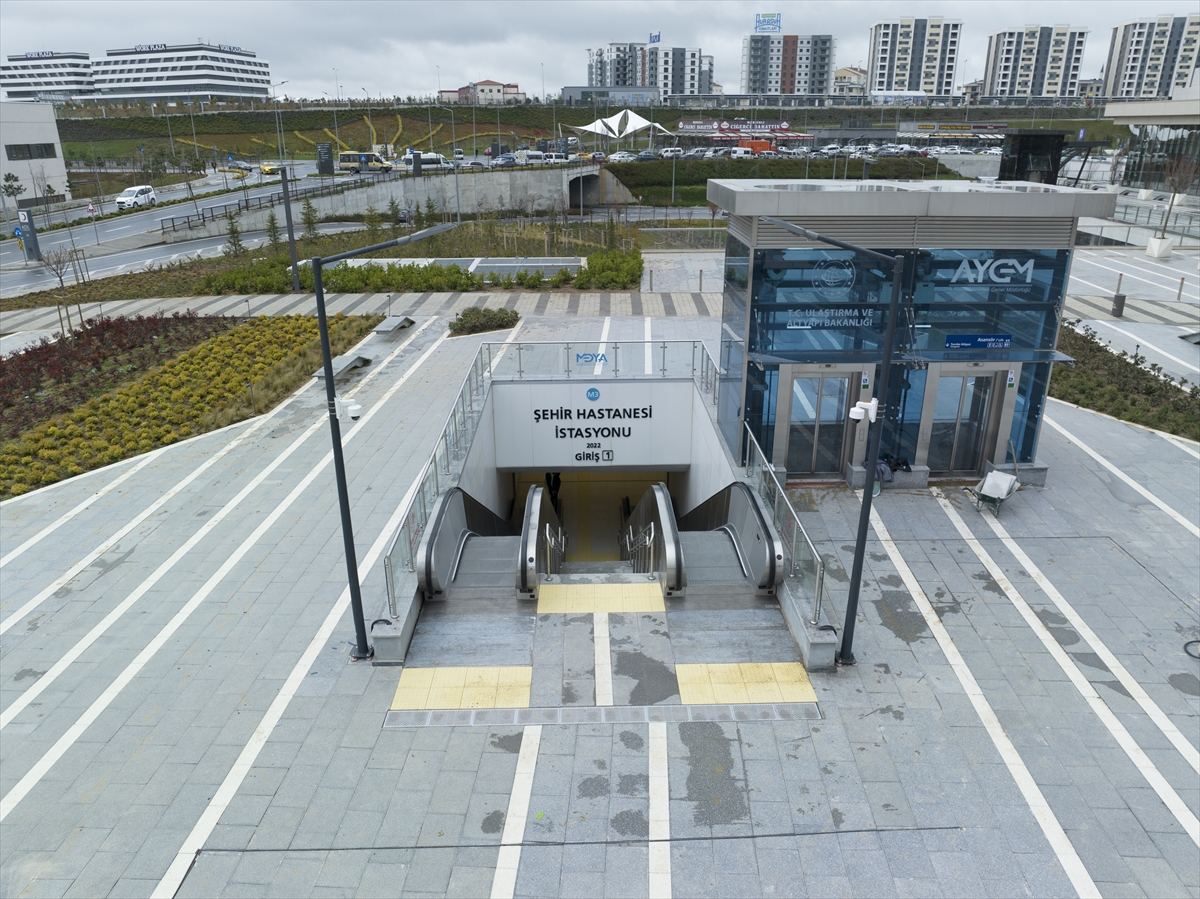 Başakşehir-Kayaşehir Metro Hattı açıldı