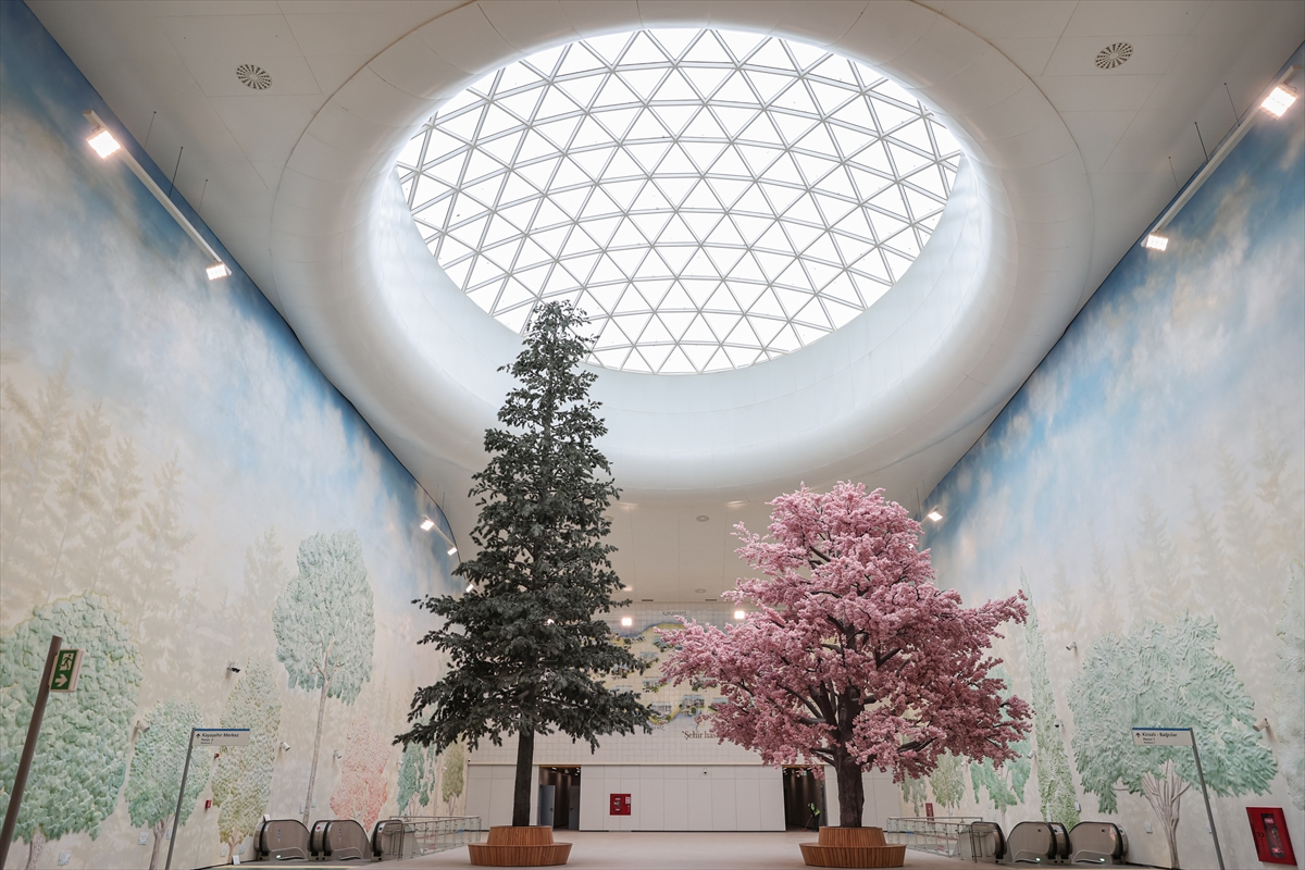 Başakşehir-Kayaşehir Metro Hattı açıldı