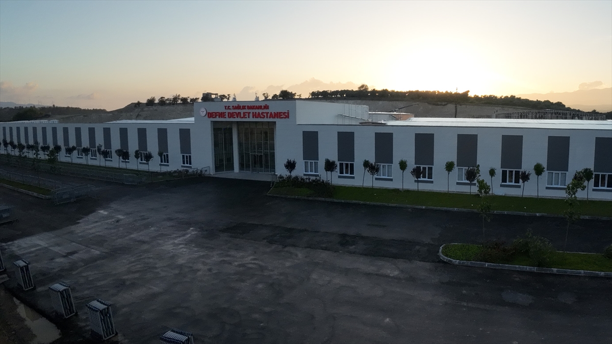 Cumhurbaşkanı Erdoğan, Defne Devlet Hastanesi'ni hizmete açtı