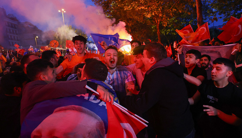 Pamje historike nga fitorja e presidentit Erdogan në zgjedhje