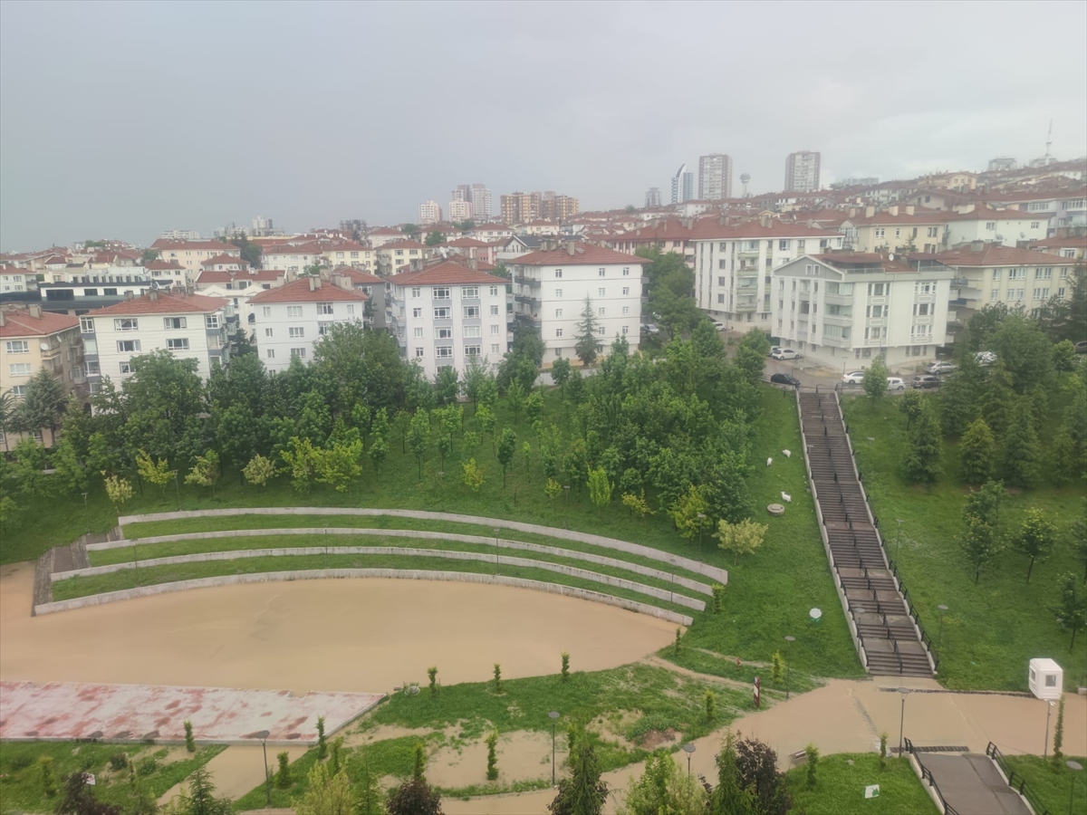 Ankara'yı sel aldı