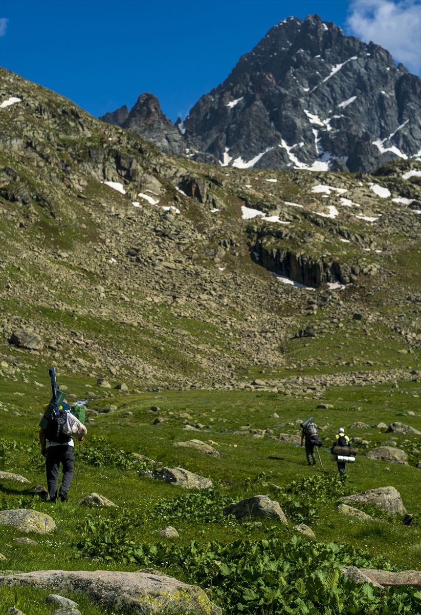 Kaçkar Dağları, bayramda doğa tutkunlarının uğrak adresi oldu