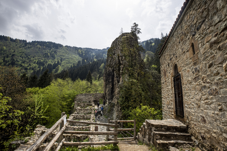 Sümela Manastırı'na ziyaretçi akını...