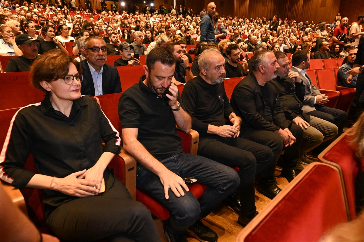 Özkan Uğur'a veda...