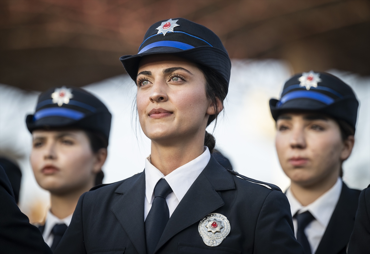 Polis Meslek Yüksekokulları Mezuniyet Töreni'nden kareler
