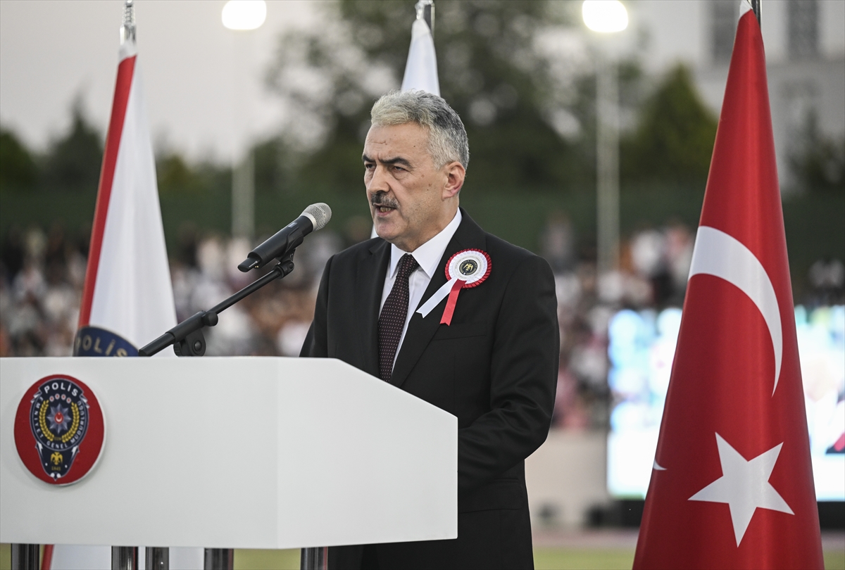 Polis Meslek Yüksekokulları Mezuniyet Töreni'nden kareler